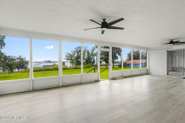 730 N PARK Street, Crescent City, FL 32112