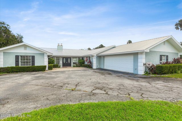 730 N PARK Street, Crescent City, FL 32112