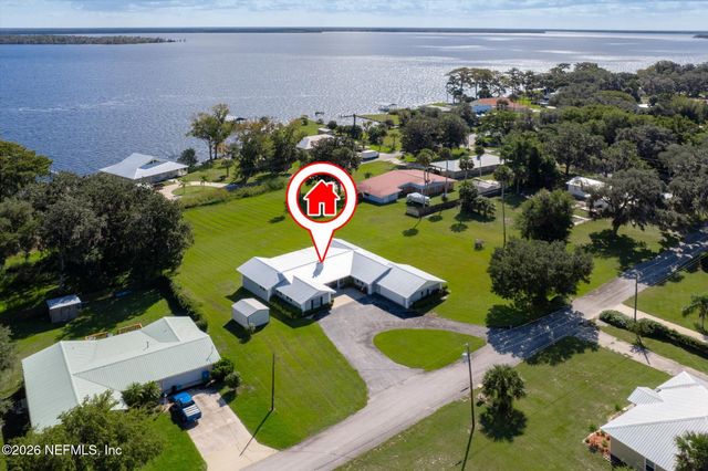 730 N PARK Street, Crescent City, FL 32112