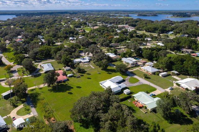 730 N PARK Street, Crescent City, FL 32112