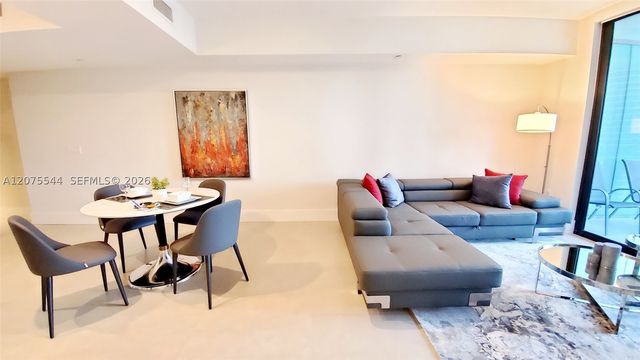 1010 Brickell Ave 2511, Miami, FL 33131