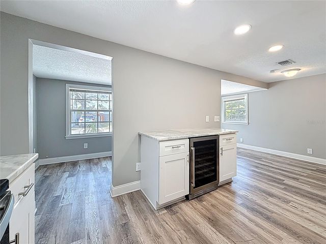 1125 MICHIGAN DRIVE N, Dunedin, FL 34698