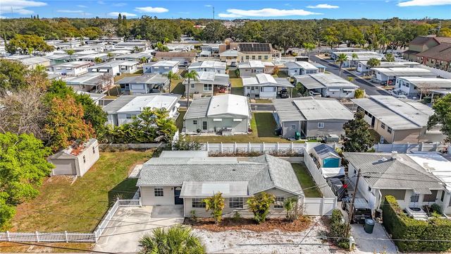 1125 MICHIGAN DRIVE N, Dunedin, FL 34698