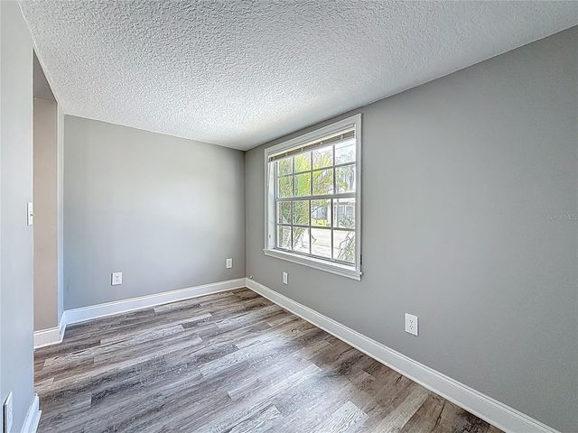 1125 MICHIGAN DRIVE N, Dunedin, FL 34698