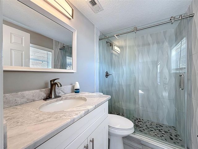 1125 MICHIGAN DRIVE N, Dunedin, FL 34698