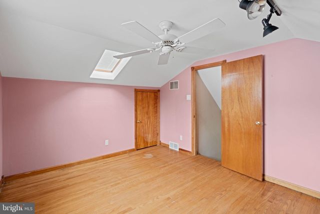 42 LINCOLN, Conshohocken, PA 19428