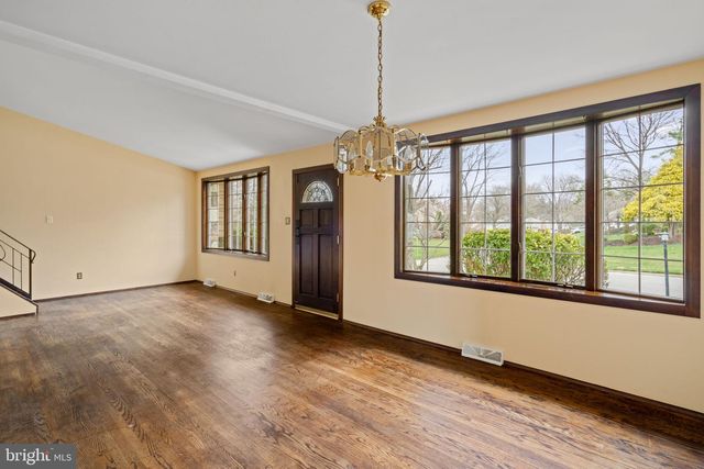 42 LINCOLN, Conshohocken, PA 19428