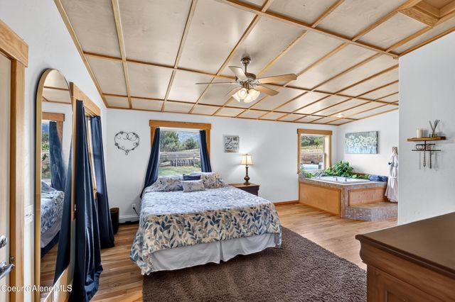 9831 W Hamaker RD, Coeur D'alene, ID 83814