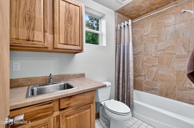 9831 W Hamaker RD, Coeur D'alene, ID 83814