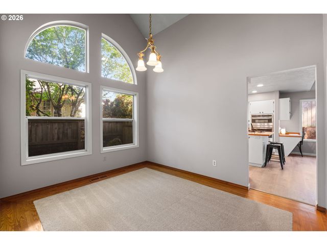 16013 Ne 26TH St, Vancouver, WA 98684
