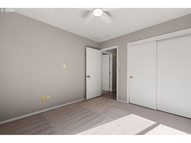 16013 Ne 26TH St, Vancouver, WA 98684