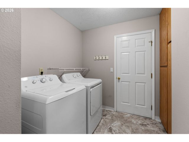 16013 Ne 26TH St, Vancouver, WA 98684