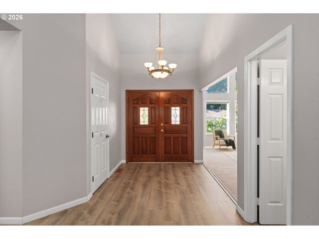 16013 Ne 26TH St, Vancouver, WA 98684