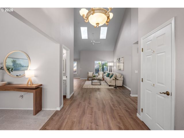 16013 Ne 26TH St, Vancouver, WA 98684
