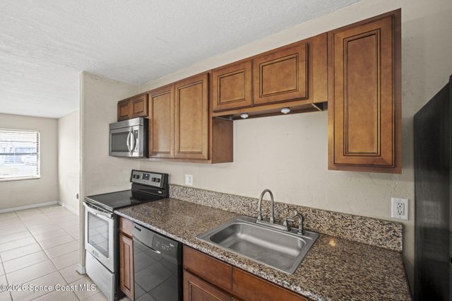 2694 Trammel Avenue, Melbourne, FL 32935