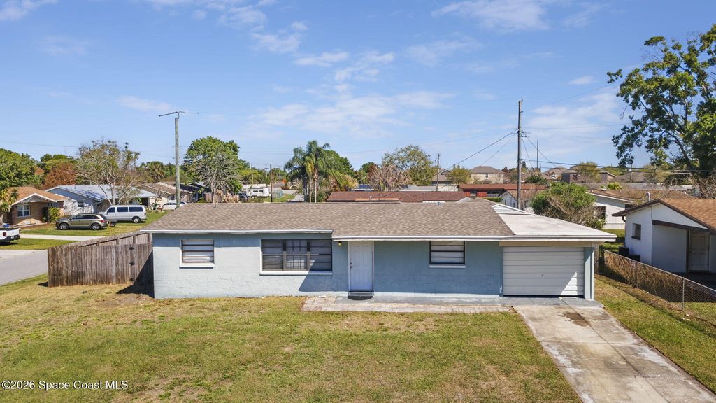 2694 Trammel Avenue, Melbourne, FL 32935
