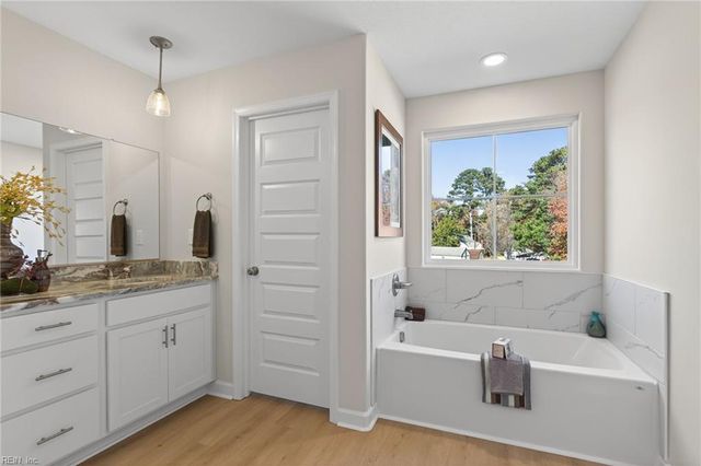 2515 Deal's Creek CT, Chesapeake, VA 23323