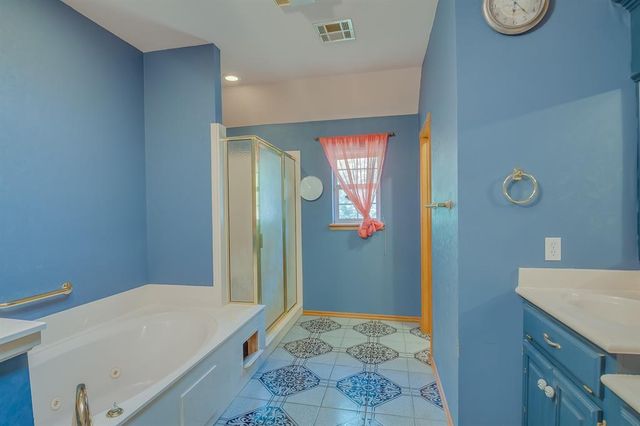 821 Leisure Drive, Midwest City, OK 73110