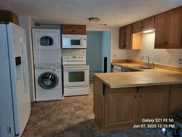 1510 Americana Dr, Henrico, VA 23228