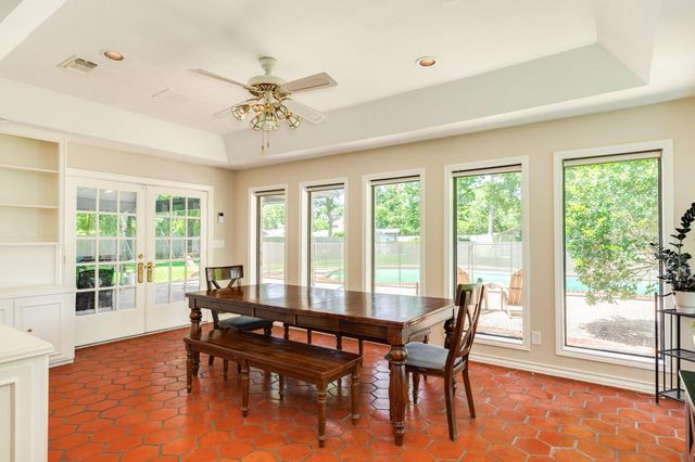 110 Sequoia, Lake Jackson, TX 77566