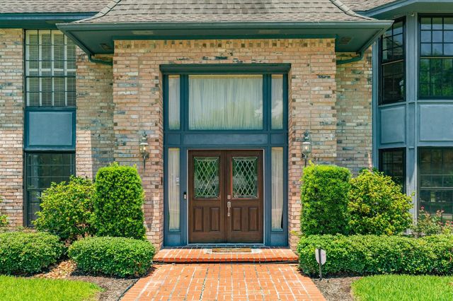 110 Sequoia, Lake Jackson, TX 77566