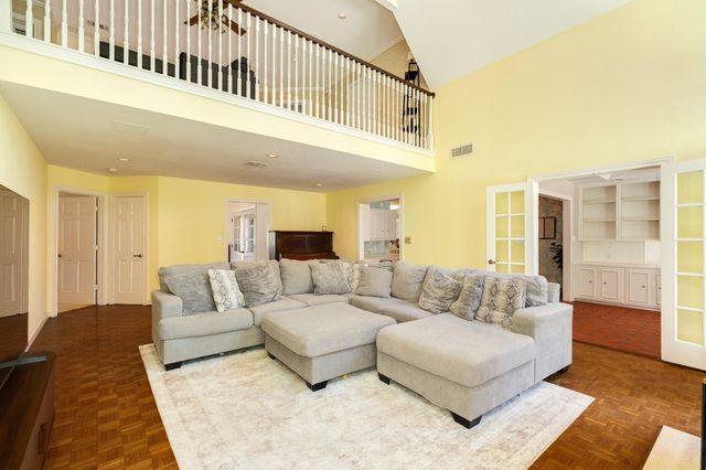 110 Sequoia, Lake Jackson, TX 77566
