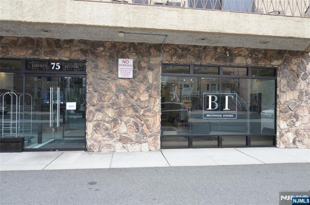 75 Liberty Avenue B17, Jersey City, NJ 07306