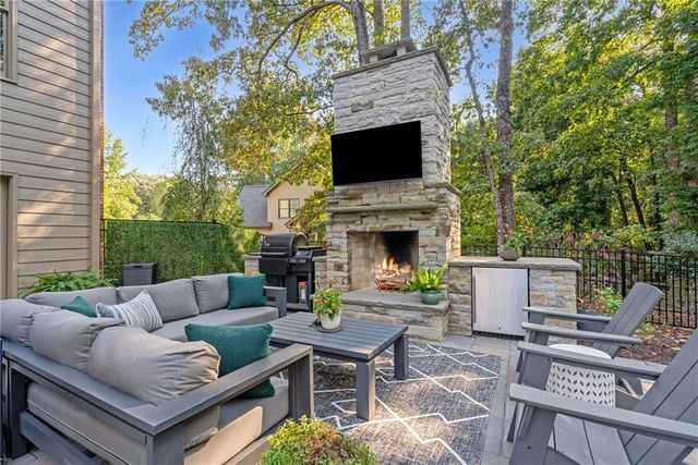 145 Highgrove Drive, Suwanee, GA 30024