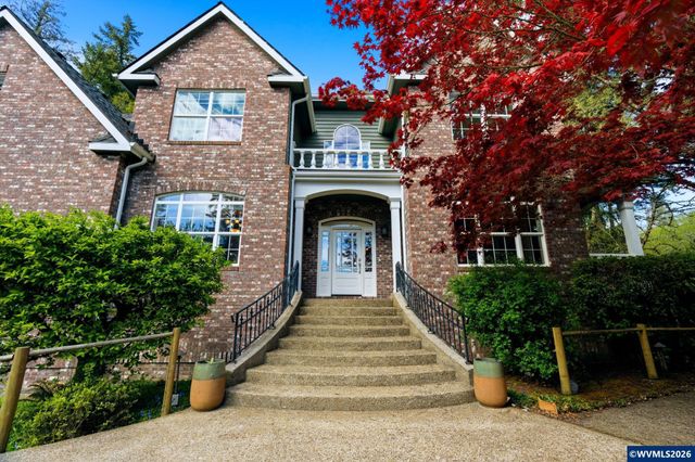 462 Shannon Dr NW, Albany, OR 97321