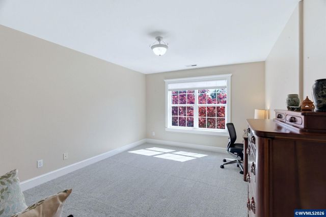 462 Shannon Dr NW, Albany, OR 97321