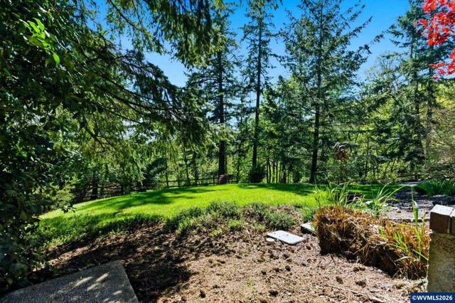 462 Shannon Dr NW, Albany, OR 97321