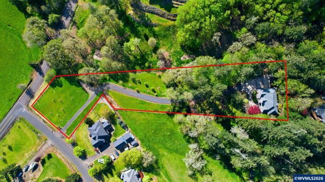 462 Shannon Dr NW, Albany, OR 97321