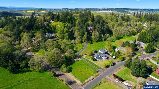 462 Shannon Dr NW, Albany, OR 97321