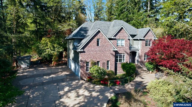 462 Shannon Dr NW, Albany, OR 97321