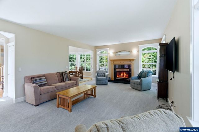 462 Shannon Dr NW, Albany, OR 97321