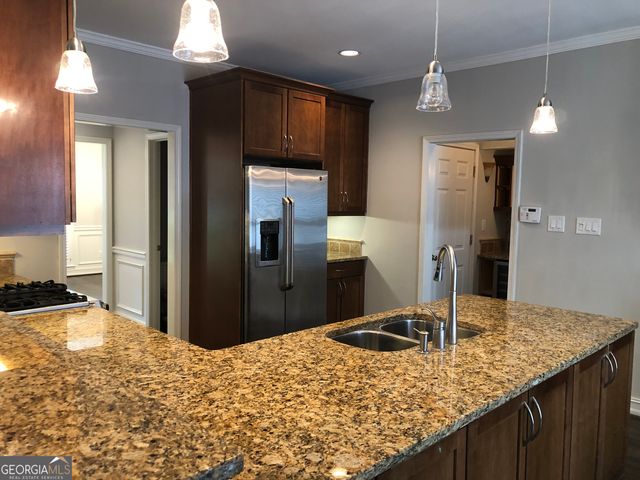 2242 Lenox Walk NE, Brookhaven, GA 30319