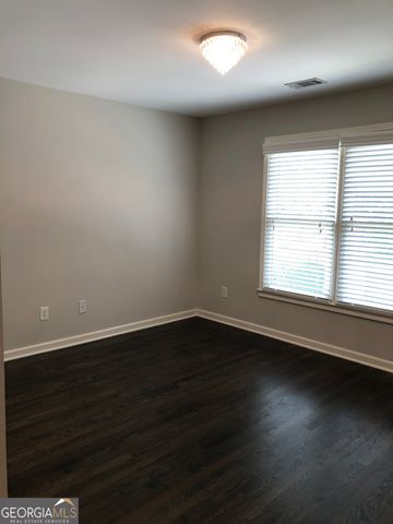 2242 Lenox Walk NE, Brookhaven, GA 30319