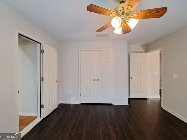 2242 Lenox Walk NE, Brookhaven, GA 30319
