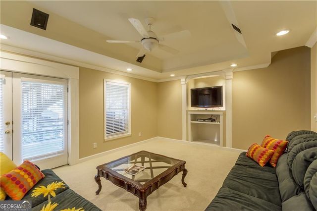 2242 Lenox Walk NE, Brookhaven, GA 30319