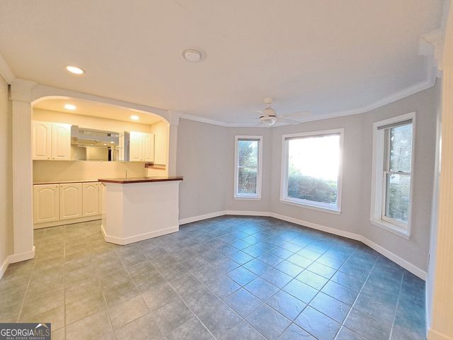 2242 Lenox Walk NE, Brookhaven, GA 30319