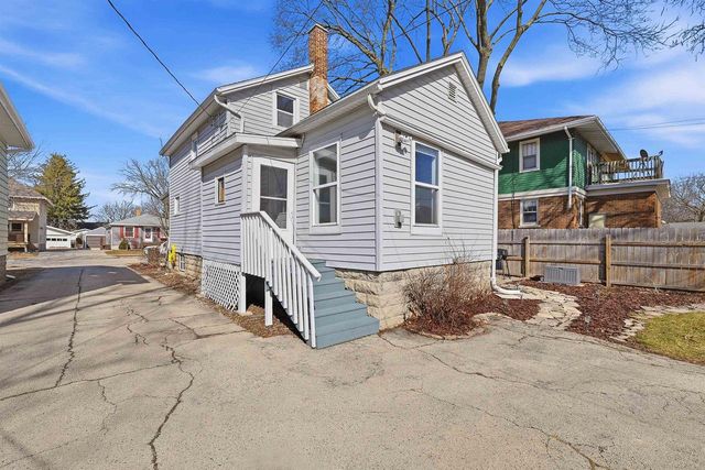 348 E 2ND STREET, Fond Du Lac, WI 54935