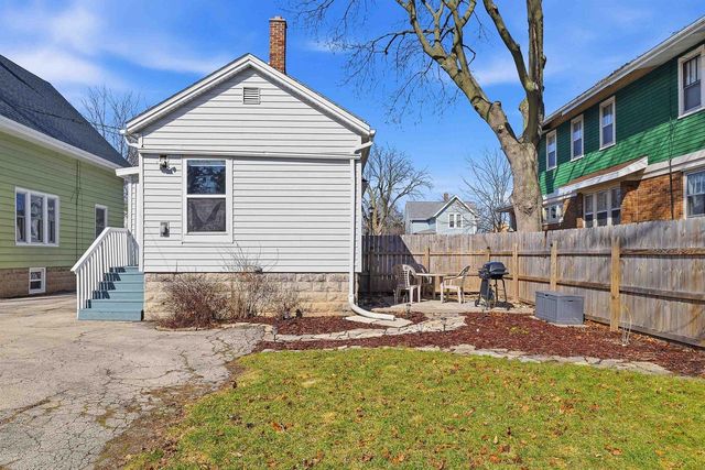 348 E 2ND STREET, Fond Du Lac, WI 54935