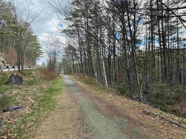 130 Kinsman Road, Grafton, NH 03240