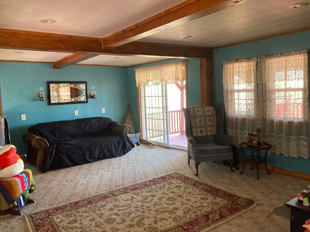 130 Kinsman Road, Grafton, NH 03240
