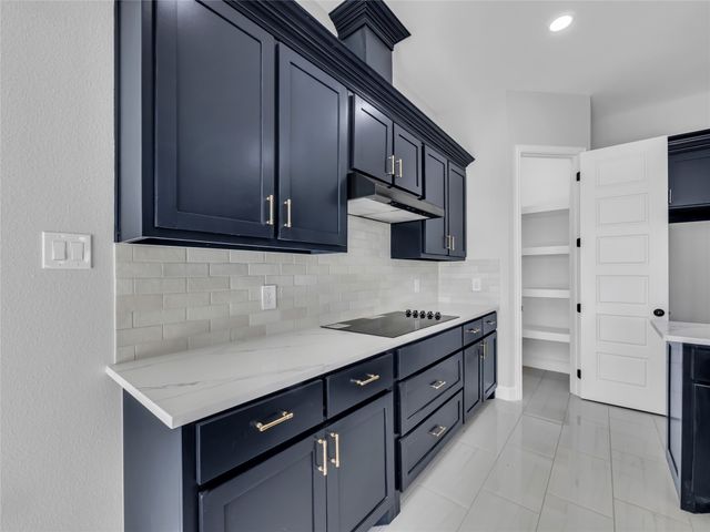 2900 Terrytown Drive, Ennis, TX 75119