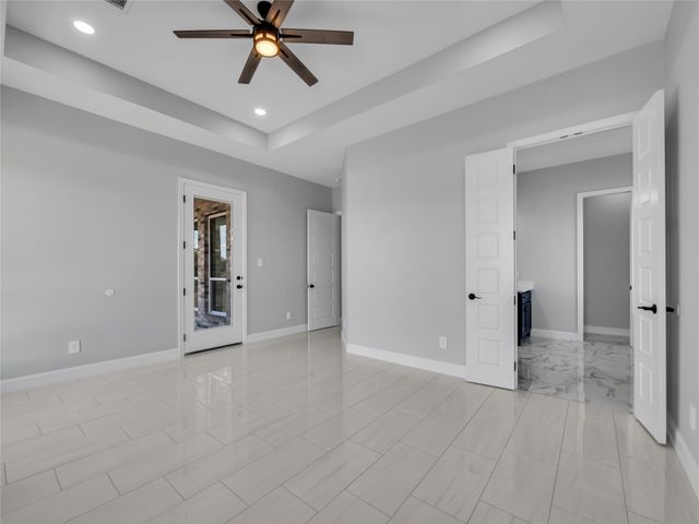 2900 Terrytown Drive, Ennis, TX 75119