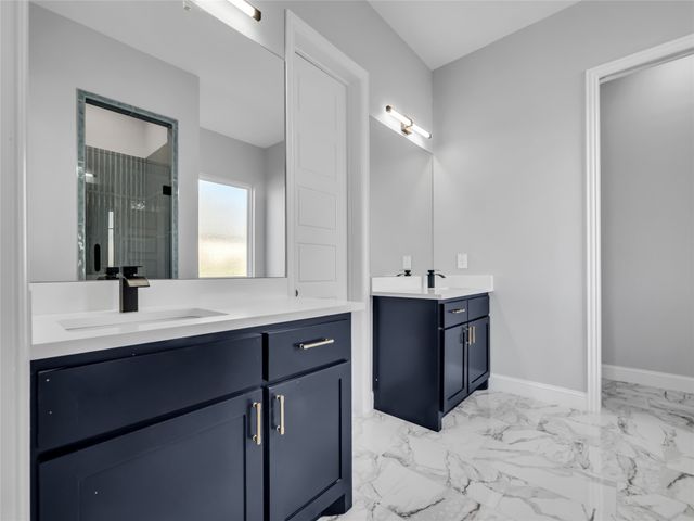 2900 Terrytown Drive, Ennis, TX 75119