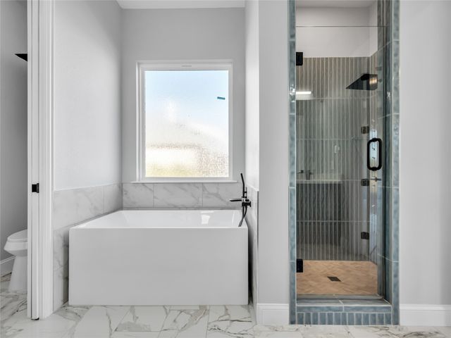 2900 Terrytown Drive, Ennis, TX 75119