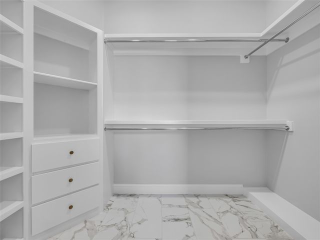 2900 Terrytown Drive, Ennis, TX 75119