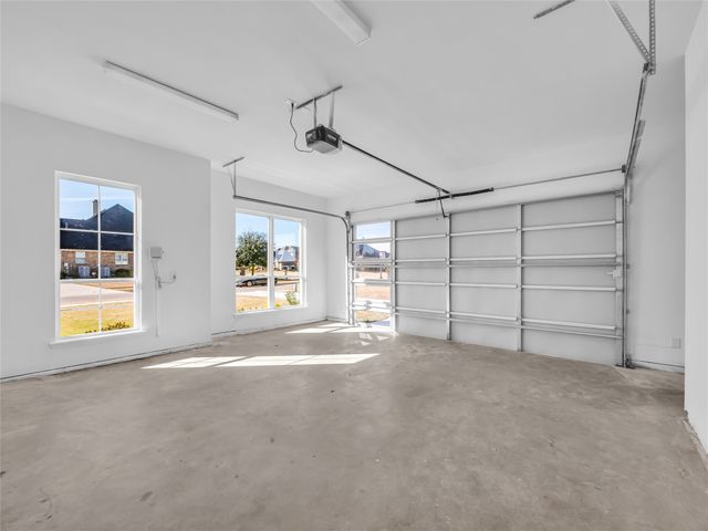 2900 Terrytown Drive, Ennis, TX 75119